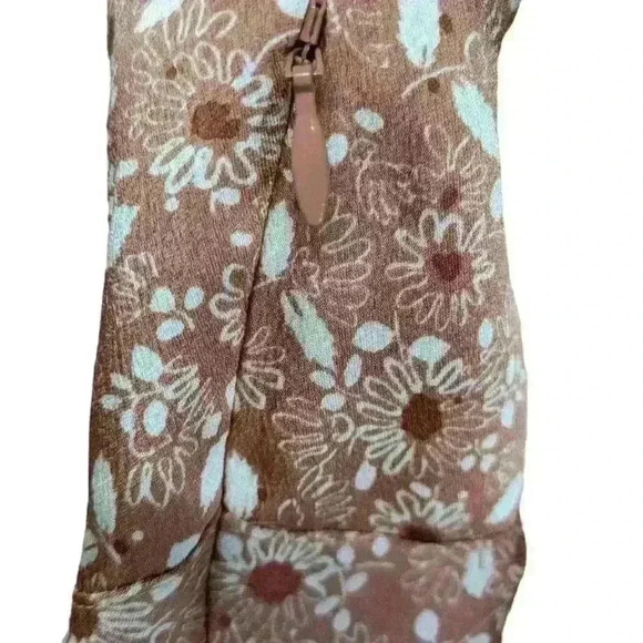 Treasure & Bond Cap Sleeve Satin Top in Pink Louis Floral Size M - Picture 5 of 5